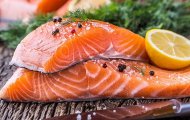 BÍ QUYẾT BẢO QUẢN CÁ HỒI TƯƠI TRONG TỦ LẠNH ĐÚNG CHUẨN
